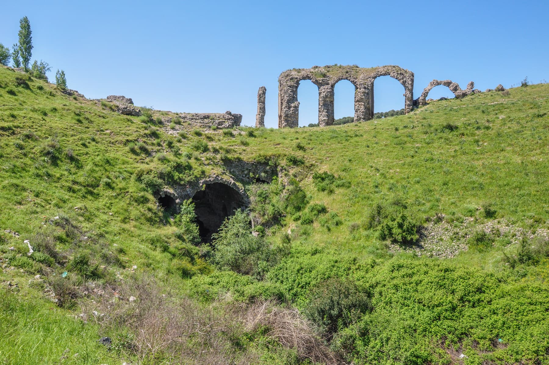 Amphitheater and Arches 2
