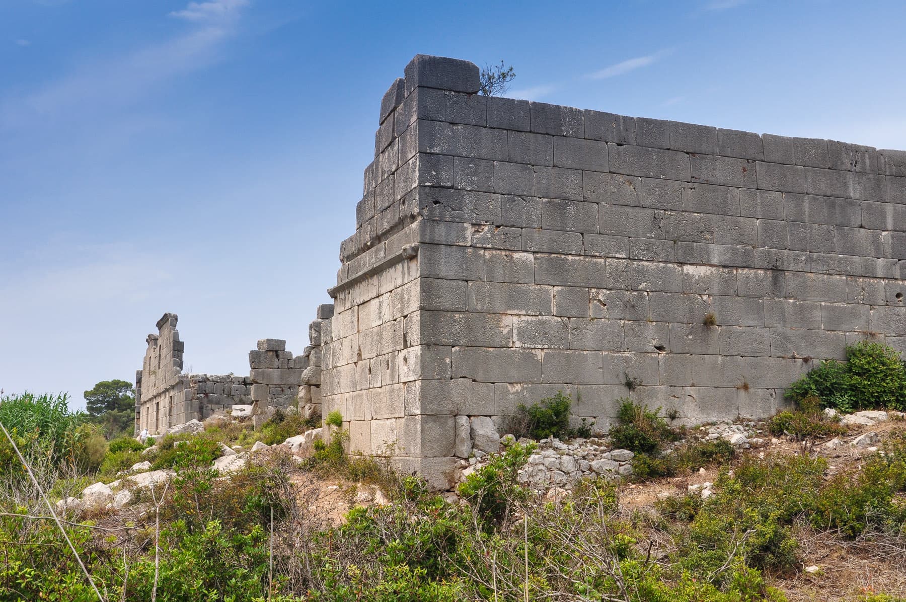 Granary of Hadrian NE Corner