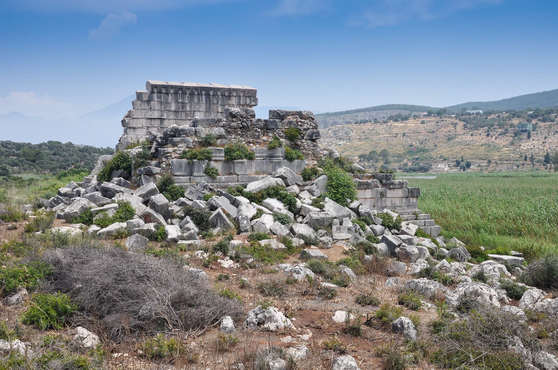 Temple–Tomb