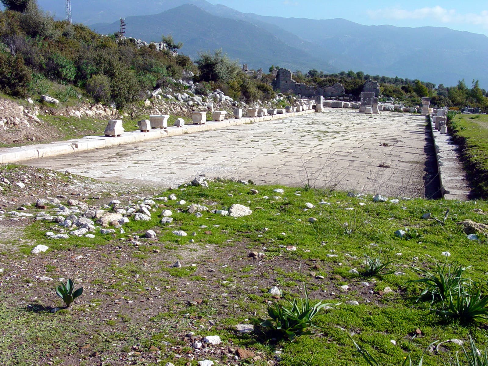 Roman Street 2