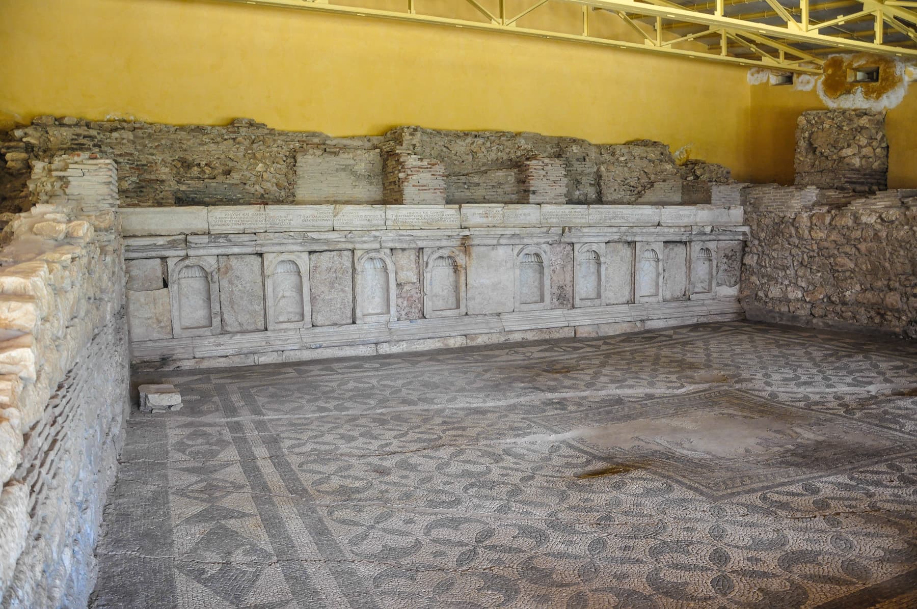 Library of Neron 1