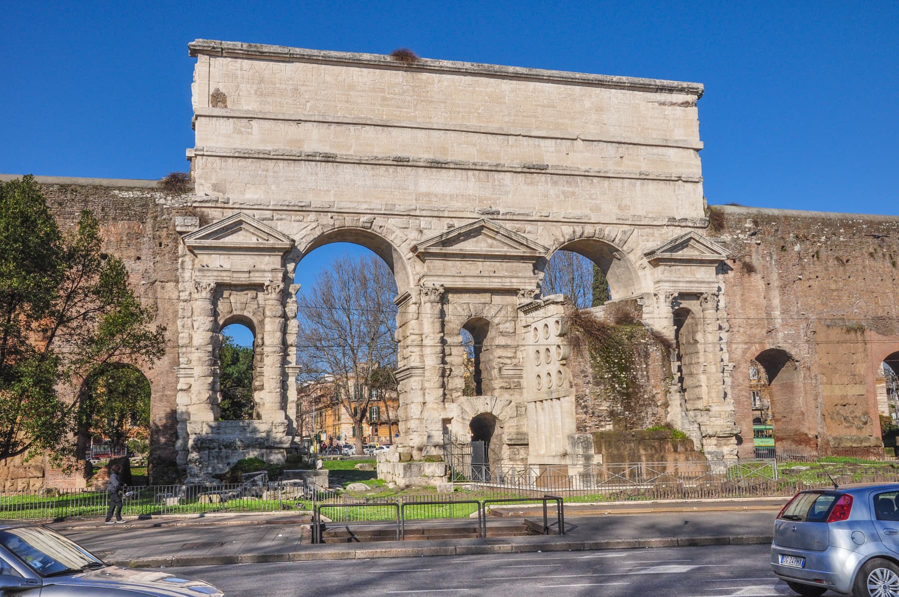 Rome: Porta Maggiore and Tomb of Baker