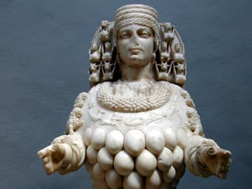 Artemis Room